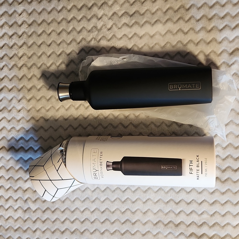 Matte Black Brumate Fifth